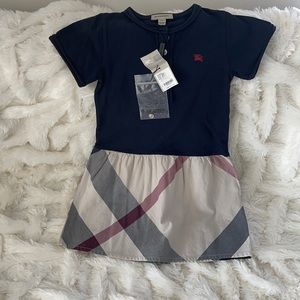 Burberry Little girls navy blue dress, size 5